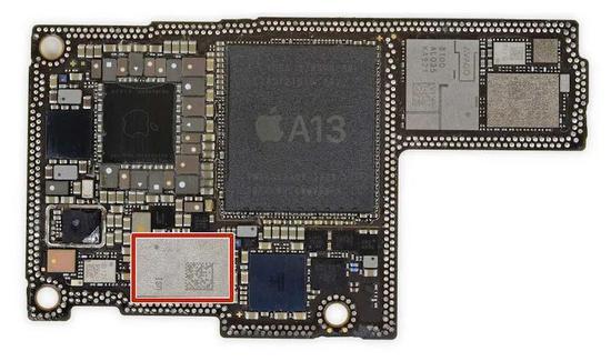 ▲2019年发布的iPhone 11手机中发现的Apple U1超宽频芯片