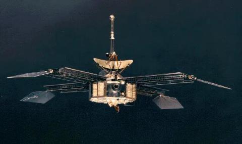 孪生机水手3号和4号的外形。来源:NASA
