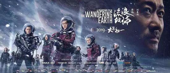 “一个作家应该远远地躲在你的作品后面”。