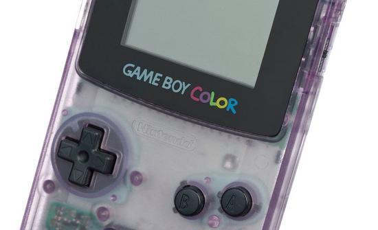 ▲ 配备彩色显示屏的 Game Boy Color。图片来自:Nintendo Life