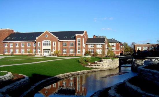 伊利诺伊大学厄巴纳-香槟分校(UIUC)