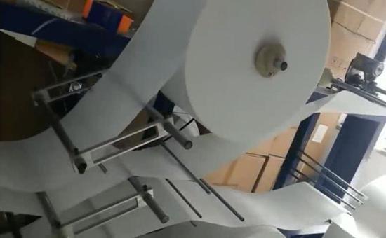 图注:口罩生产设备
