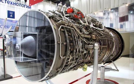 广泛用于Su-27、Su-30等战斗机的AL-31F发动机,是留里卡-土星联合公司的重要作品之一。