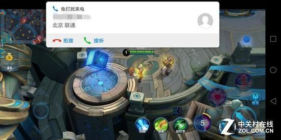 荣耀畅玩7X游戏中的来电