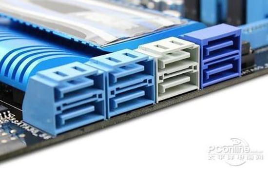 SATA3.0接口