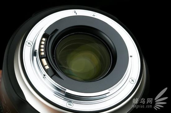 腾龙SP 24-70mm F/2.8 Di VC USD G2镜头卡口以及后镜组镀膜