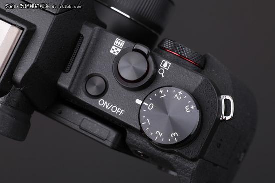 ▲佳能PowerShot G1 X Mark III 右肩部拨轮