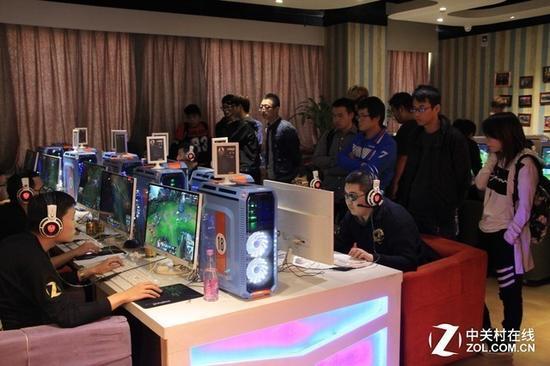 畅爽的网吧配置是不少玩家的理想主机