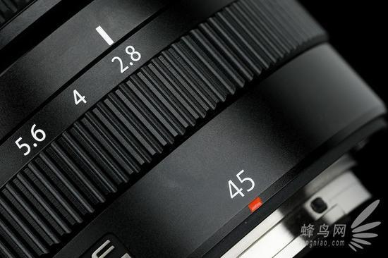 富士GF 45mm F2.8 R WR的光圈调节环