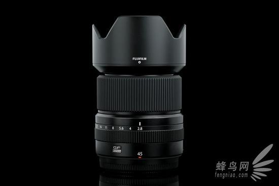 富士GF 45mm F2.8 R WR