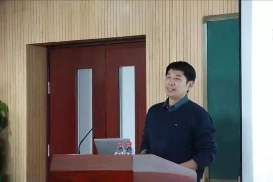图 颜灏博士