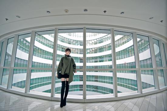 焦距:16mm 光圈:f/4.0 ISO感光度:200