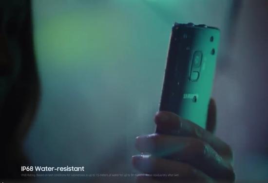 三星S9/S9+具备IP68级别的防水防尘