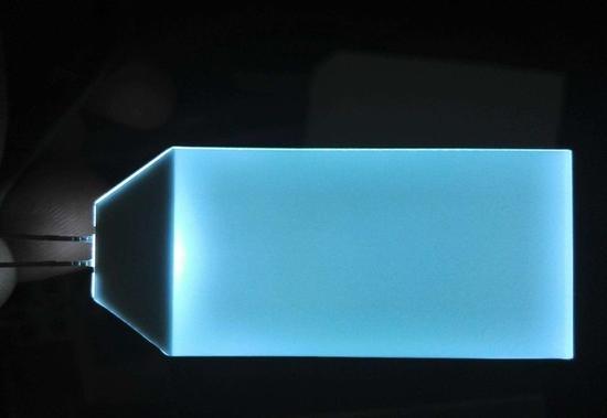 液晶产品的背光板 目前市面上能见到的量子点电视基本都是被动发光的