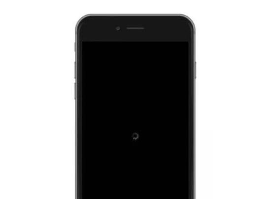 iOS11甚至出现了无限重启这样的严重Bug,如此一来怎能让人放心升级?