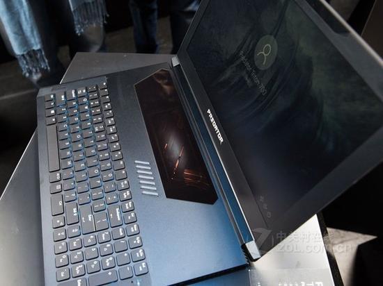 Acer/宏碁 掠夺者Triton 700