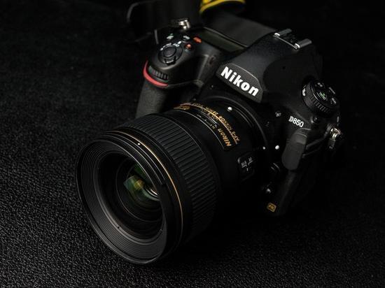 尼康28mm f/1.4E,整体带有典型尼康特色