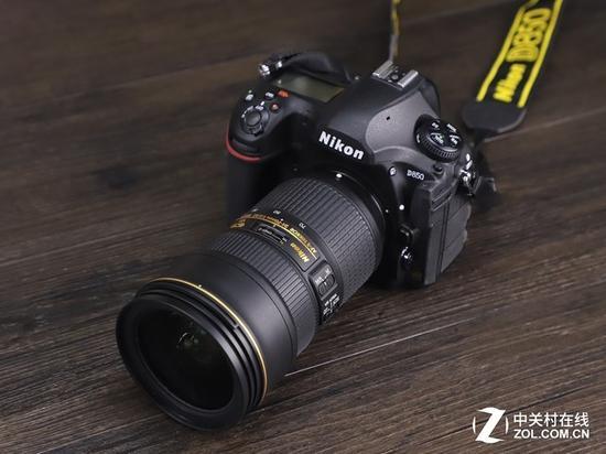 D850虽然性能强大,但定位过于面向专业用户,其实拍照更纯粹的D810更适合大众用户