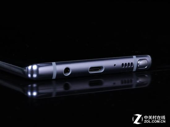 支持IP68级防水防尘的三星盖乐世Note8