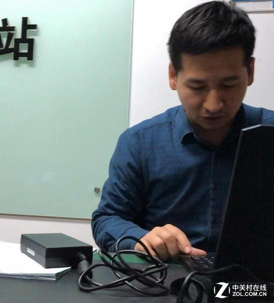 宏碁官方维修工程师服务态度非常好但网点硬件环境一般