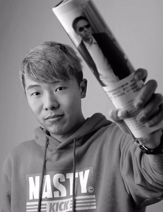摄影:李英武