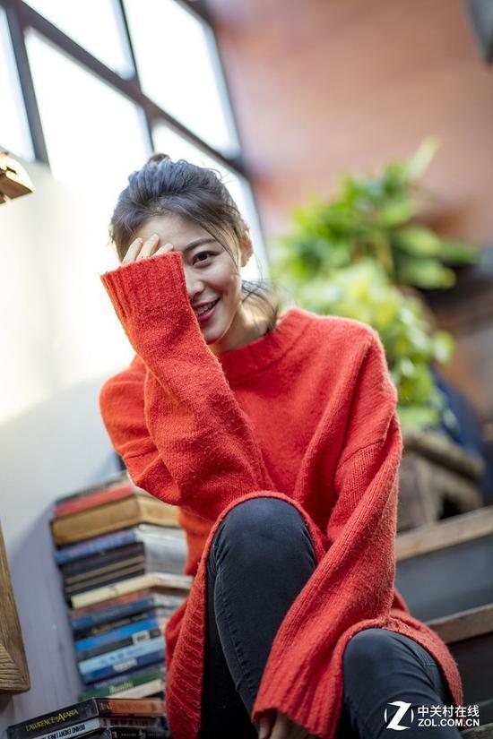 不要等女朋友笑僵了才按下快门
