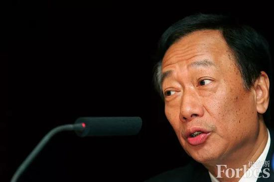 卸任董事长后,郭台铭财富缩水。图片来源:视觉中国资料图