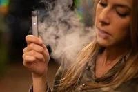 那些做电子烟的年轻人