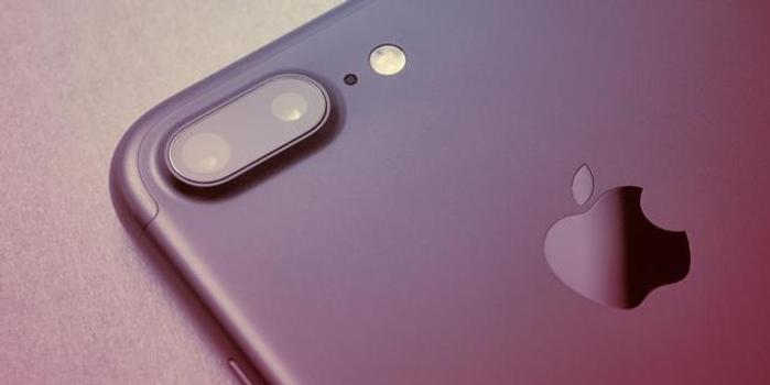 传苹果对英特尔失去信心 2020年能否推5G iPh