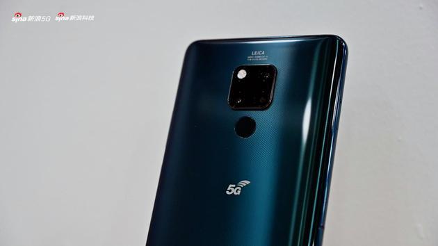 外观和Mate 20 X几乎一致