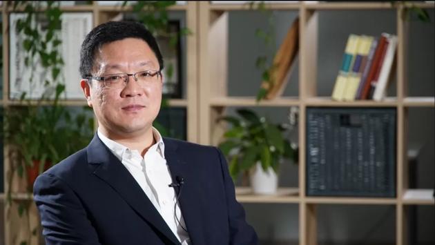 中国政法大学传播法研究中心副主任朱巍。