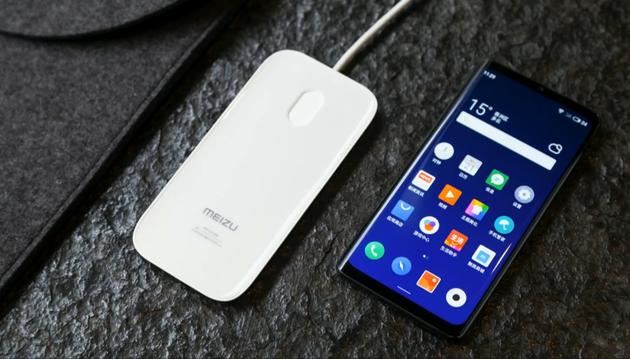 魅族公布了无线快充技术,据说能媲美有线