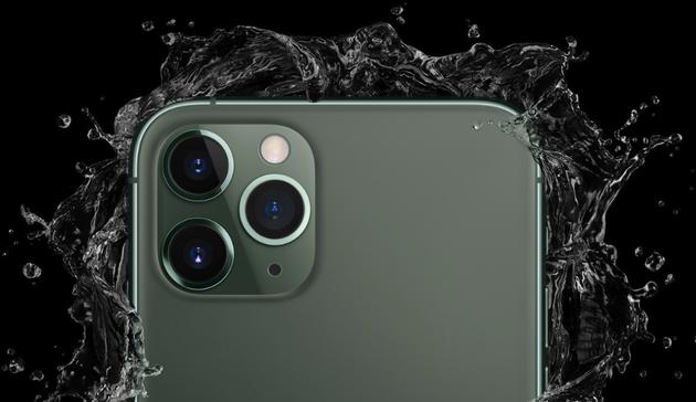 iPhone 11 Pro Max过节一抹绿