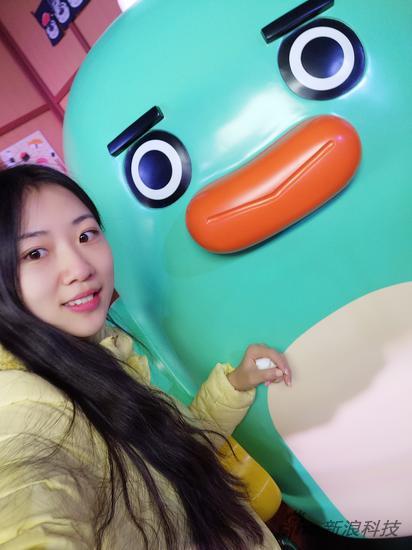 美图V4现场实拍