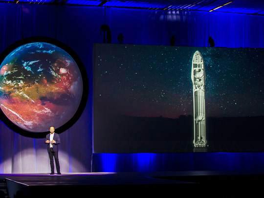 SpaceX CEO马斯克介绍火星计划