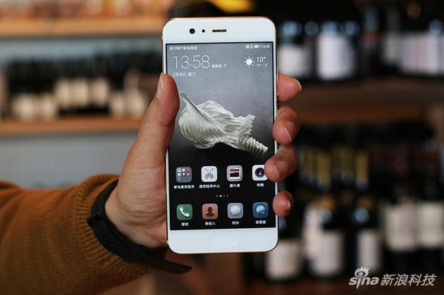 华为P10正面