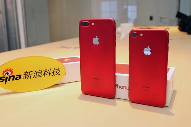 红色iPhone特别版背部