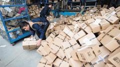 顺丰圆通称暂不涨价 网友:理解涨价，但服务要跟上