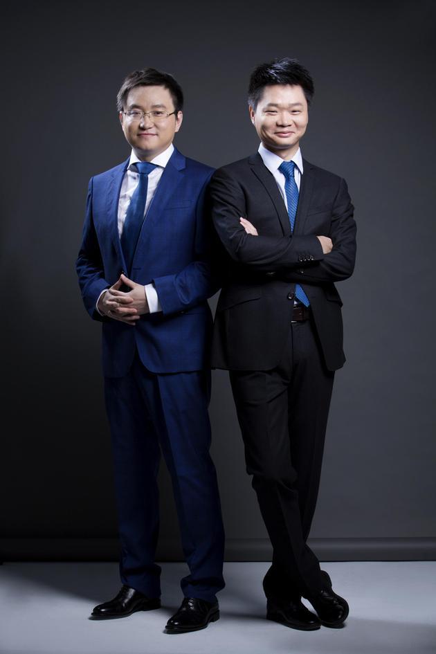 斗鱼创始人兼CEO陈少杰(图左)斗鱼联合创始人兼联席CEO张文明(图右)