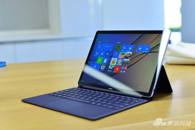 笔记本形态的MateBook E