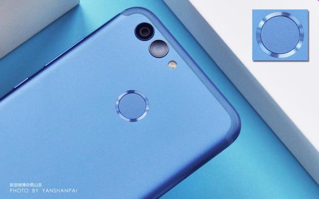 HUAWEI nova 2