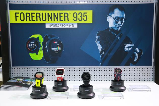 Forerunner935铁人三项运动手表