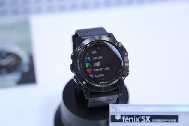 户外运动手表fenix5系列