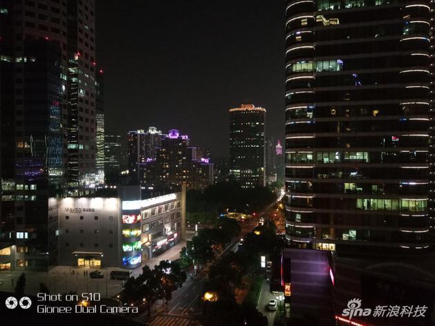 金立S10夜景环境