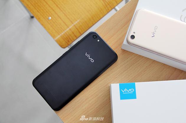 点击图片查看vivo X9s Plus详细资料
