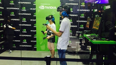 CJ首日：遍布场馆的娃娃机、直播Girl和电子竞技区