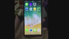 华强北送出iPhone 8真机山寨版：开机操作苹果无语