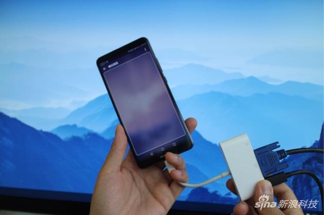 用MacBook的VGA转接线投屏 屏幕变鼠标