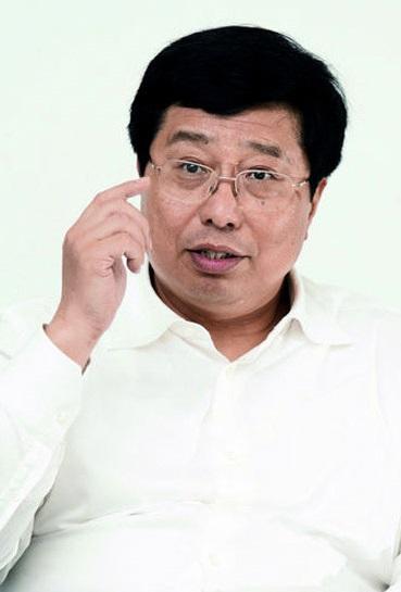 海信集团董事长周厚健