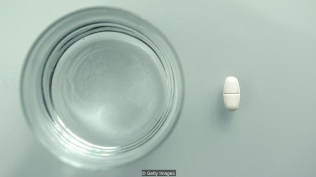 细菌耐药性是我们面临的最迫切的问题之一。抗生素能杀死部分敏感细菌,但总有一些细菌能存活下来、继续繁殖。
